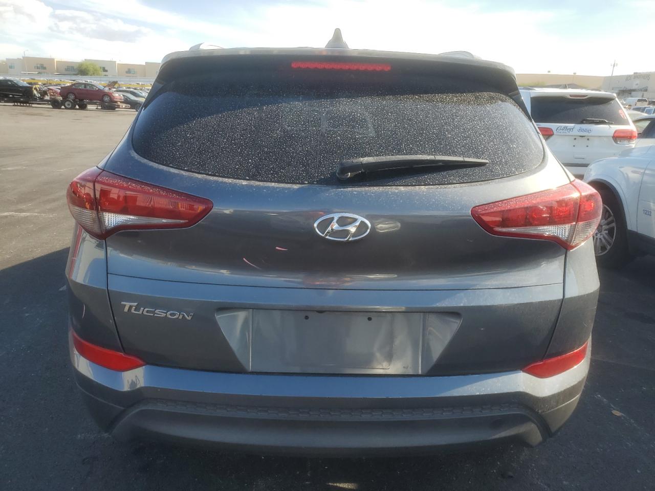 2018 Hyundai Tucson Sel VIN: KM8J33A40JU725506 Lot: 69669835
