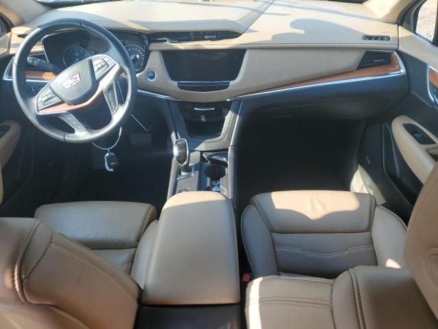  CADILLAC XT5 2017 Черный