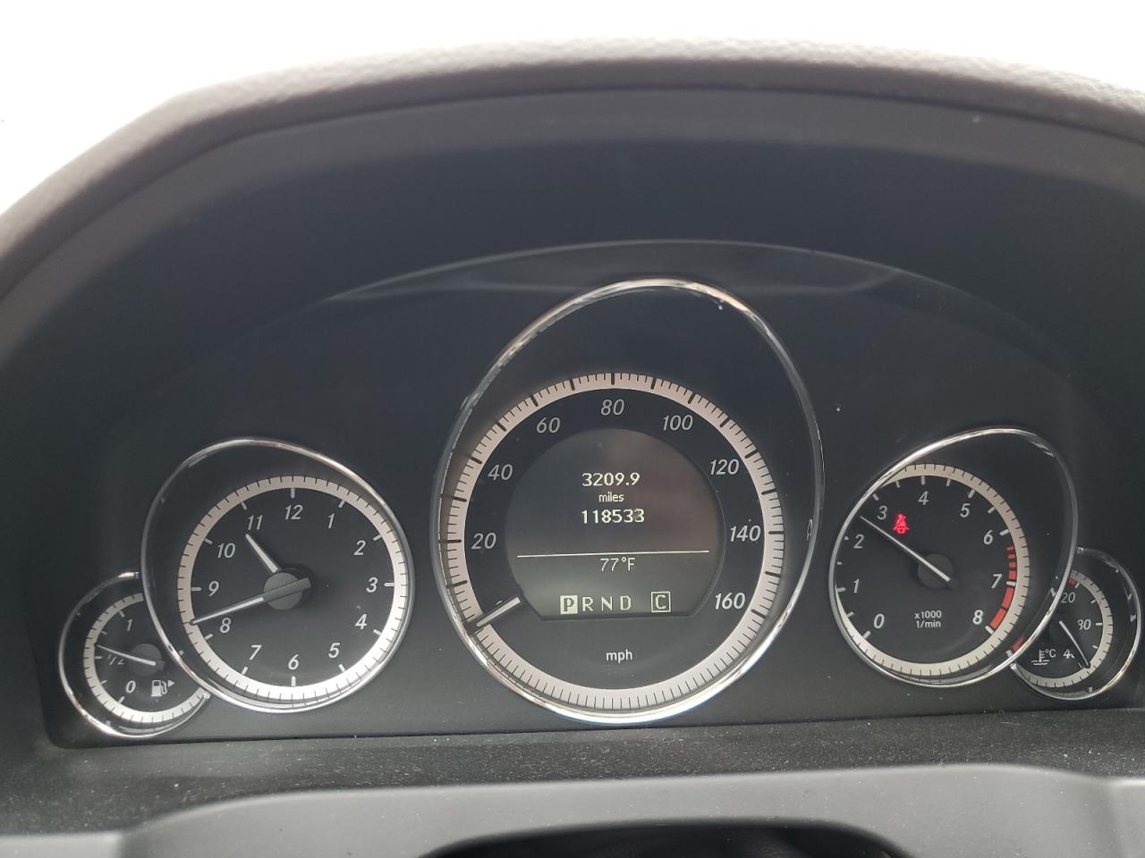 2010 Mercedes-Benz E 550 VIN: WDDKJ7CB3AF004835 Lot: 70226575