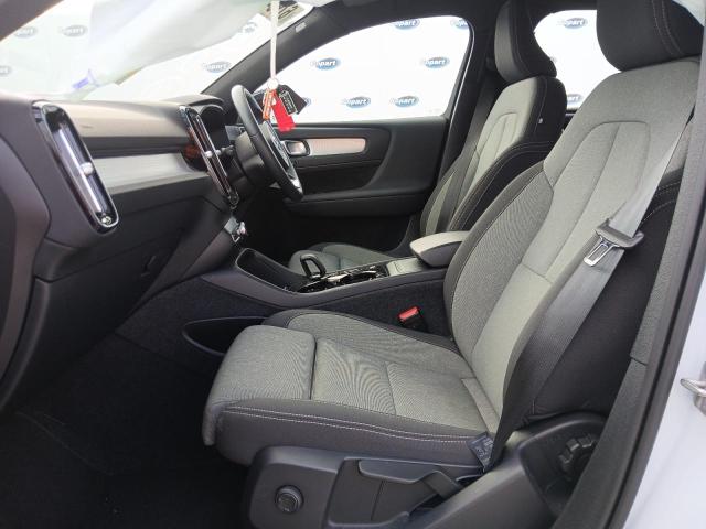 2023 VOLVO XC40 + B3 MHEV AUTO 