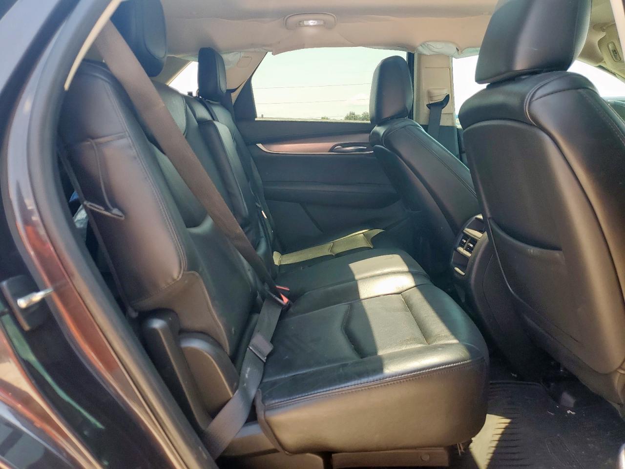 2017 Cadillac Xt5 Luxury VIN: 1GYKNBRS8HZ280102 Lot: 70233925
