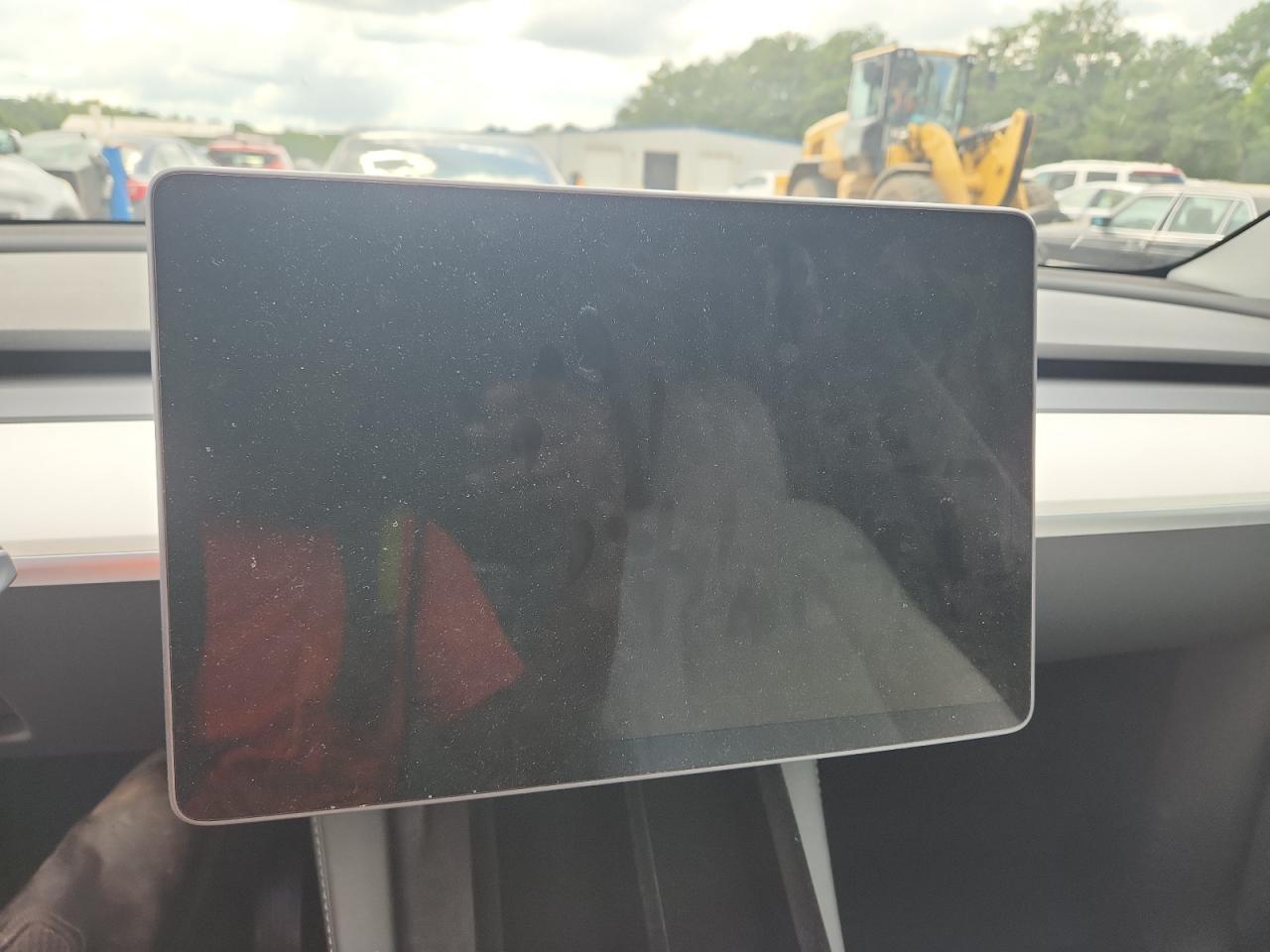 2025 Tesla Model Y VIN: 7SAYGDEE3SA359860 Lot: 67594215