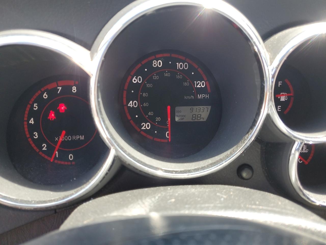 2005 Pontiac Vibe VIN: 5Y2SL63865Z443289 Lot: 70111405