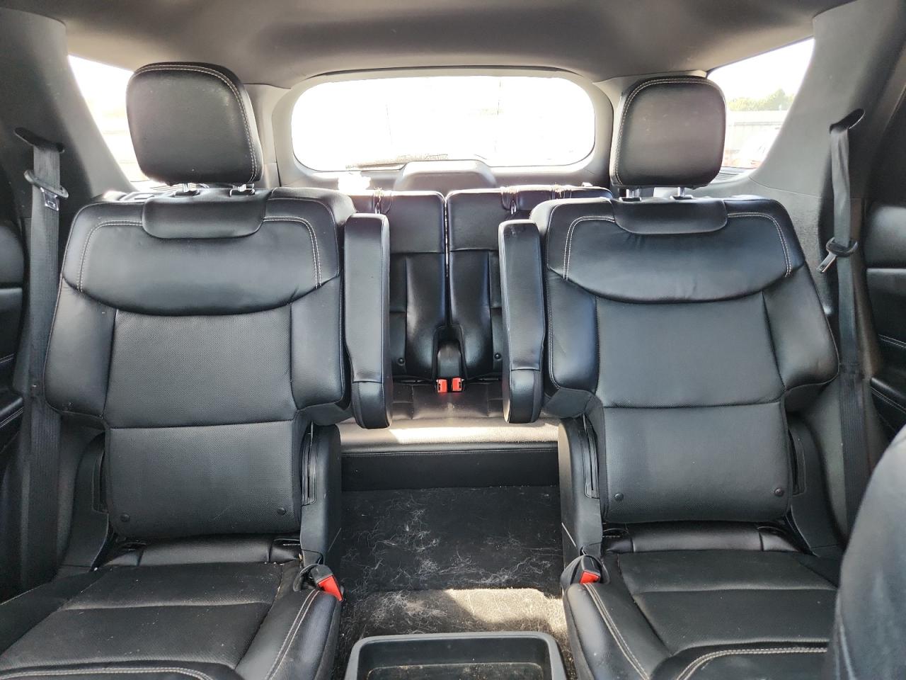 2021 Ford Explorer St VIN: 1FM5K8GC2MGA25618 Lot: 70012685