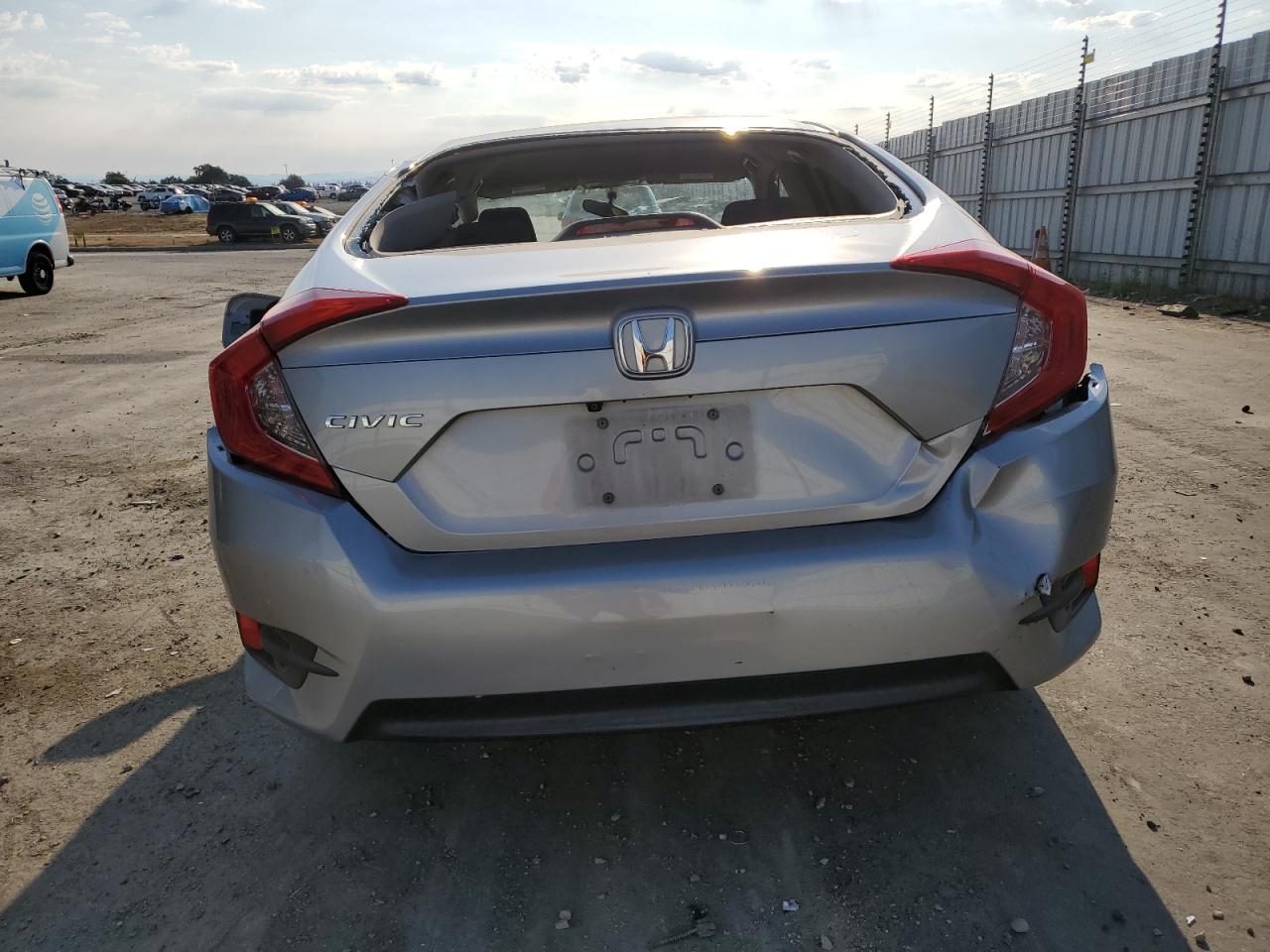 2018 Honda Civic Lx VIN: 2HGFC2F57JH598313 Lot: 70348685