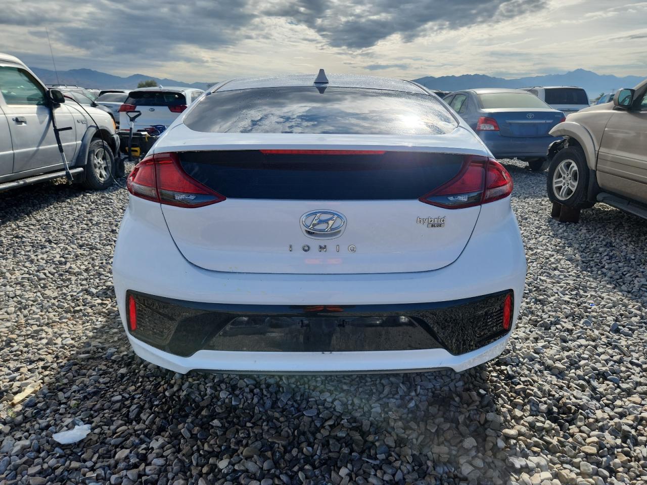 2017 Hyundai Ioniq Blue VIN: KMHC65LCXHU034512 Lot: 69802845
