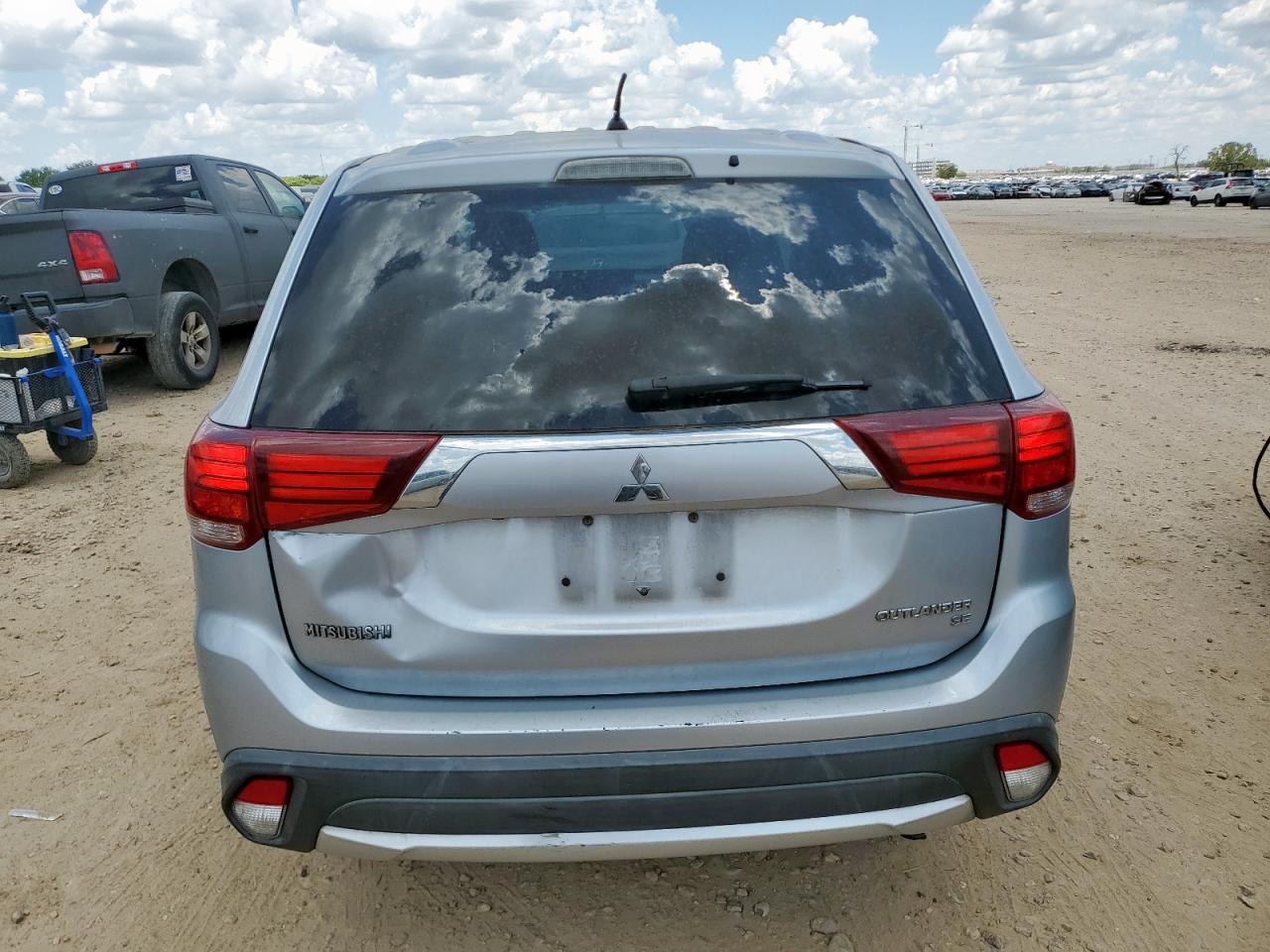 2016 Mitsubishi Outlander Se VIN: JA4AD3A38GZ055962 Lot: 68474725