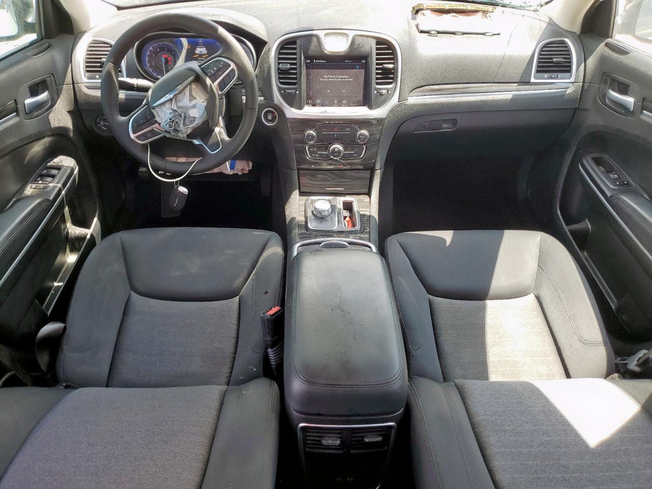 2022 Chrysler 300 Touring VIN: 2C3CCAAG8NH221861 Lot: 67856255