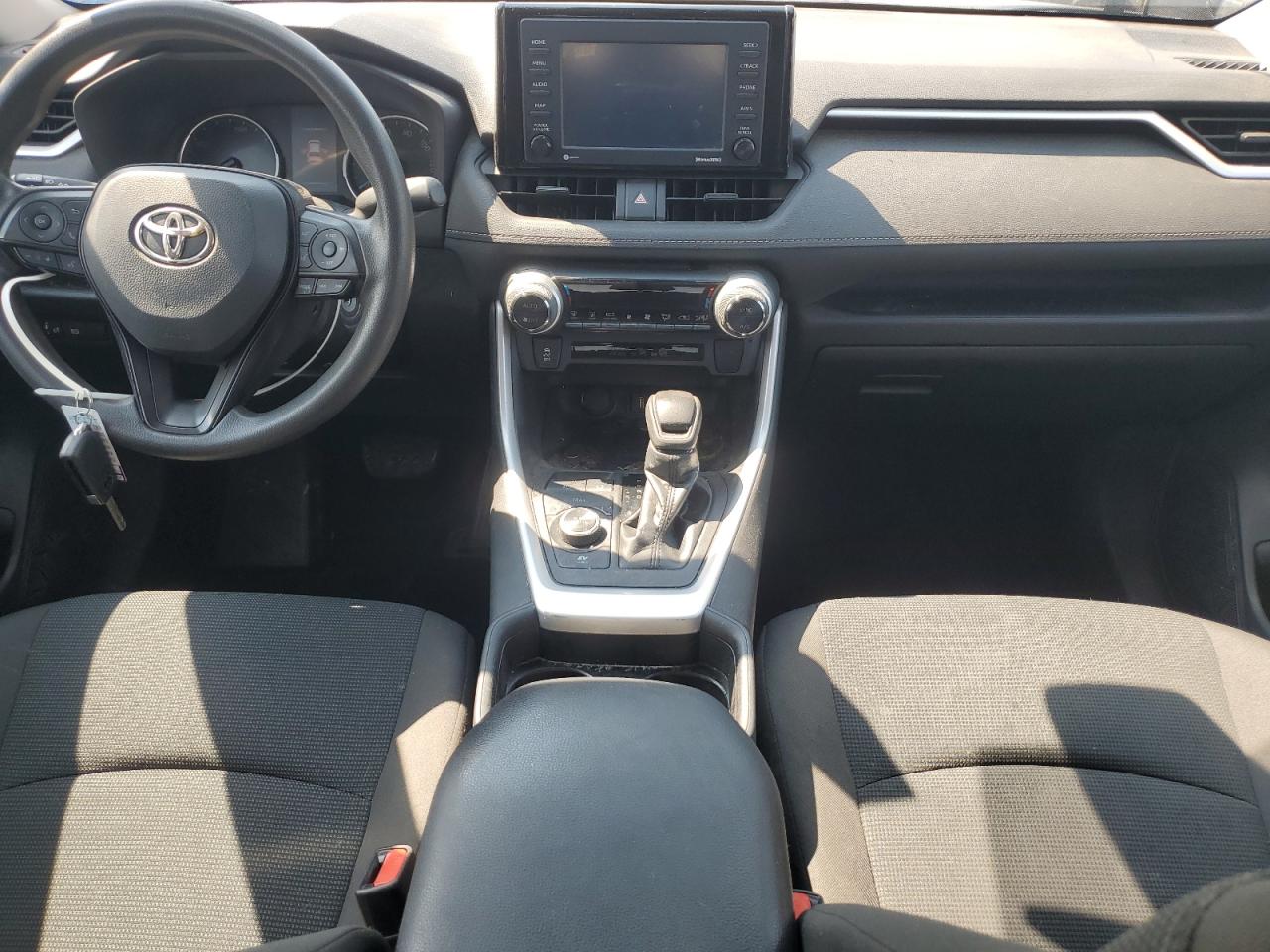 2021 Toyota Rav4 Le VIN: 4T3LWRFV7MU042105 Lot: 69042725