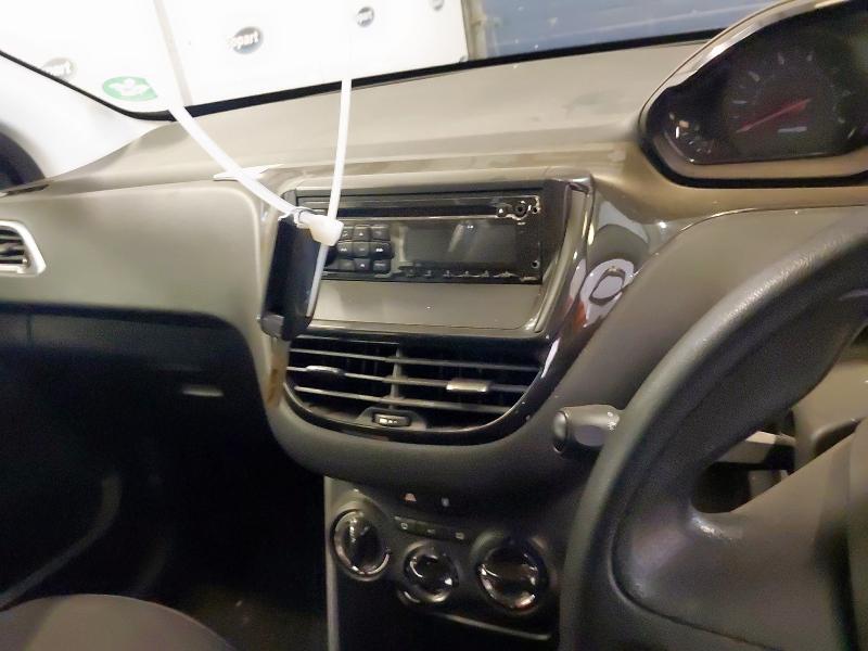 2015 PEUGEOT 208 ACCESS+
