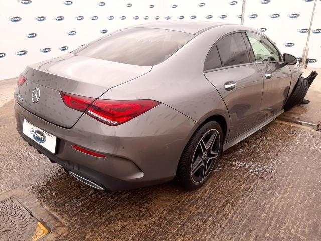 2022 MERCEDES BENZ CLA 200 AM