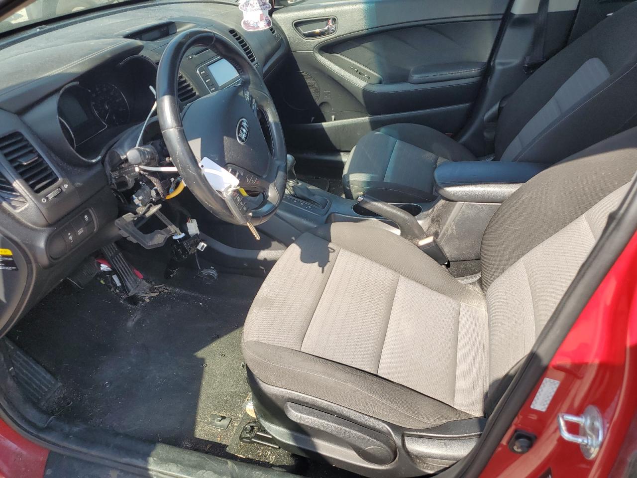 2016 Kia Forte Ex VIN: KNAFX4A82G5549484 Lot: 67621725