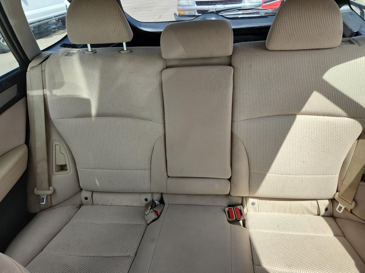 2017 Subaru Outback 2.5I Premium VIN: 4S4BSACC0H3337465 Lot: 70172235