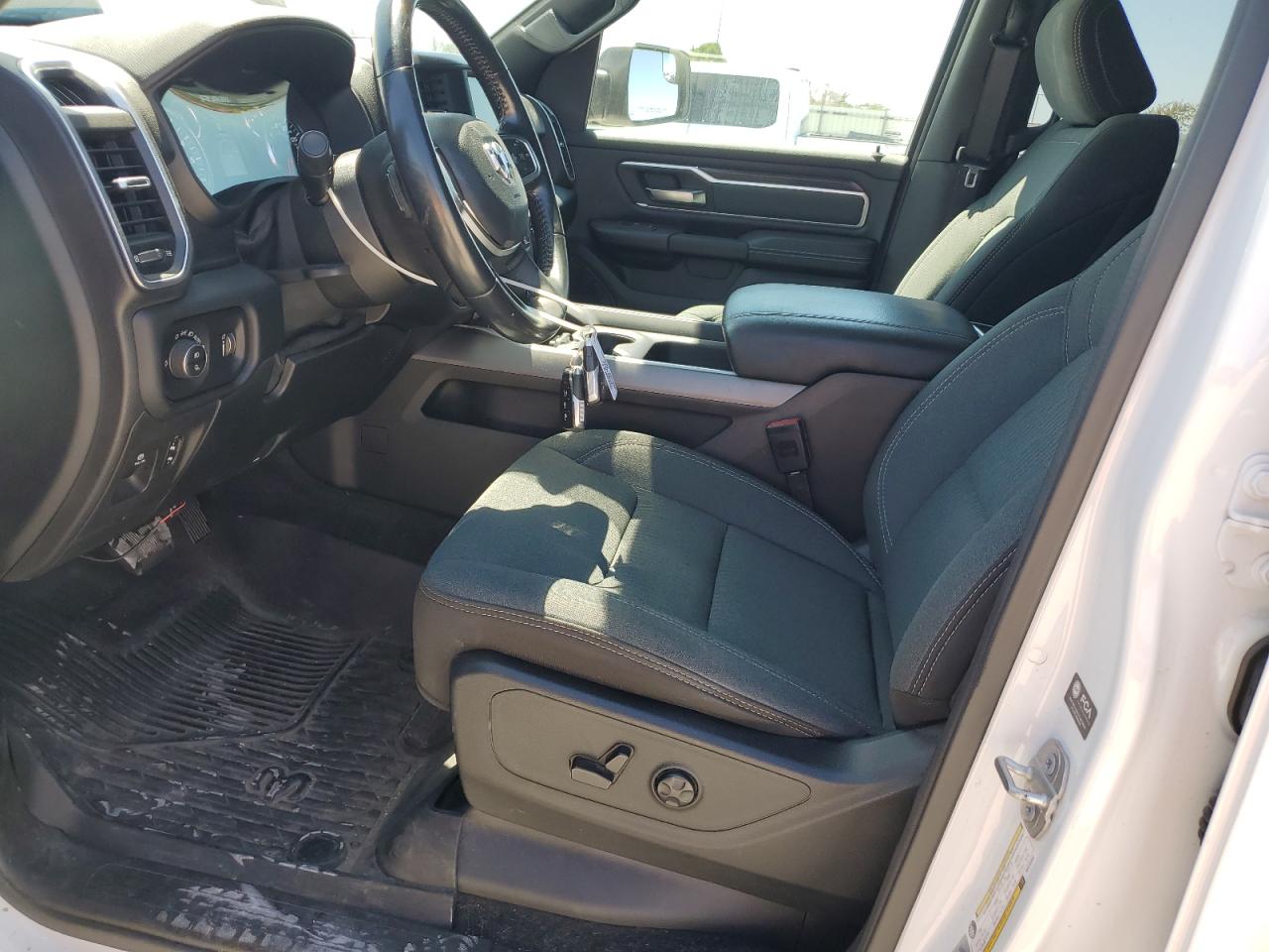 2021 Ram 1500 Big Horn/Lone Star VIN: 1C6RRFBG3MN735890 Lot: 70131215