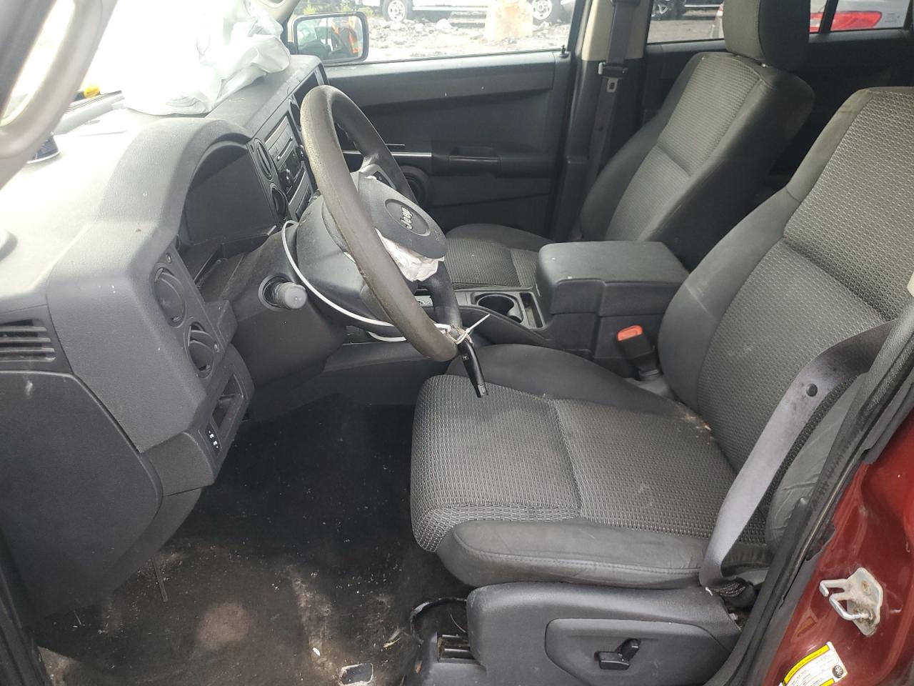 2008 Jeep Commander Sport VIN: 1J8HG48K48C125341 Lot: 68857815