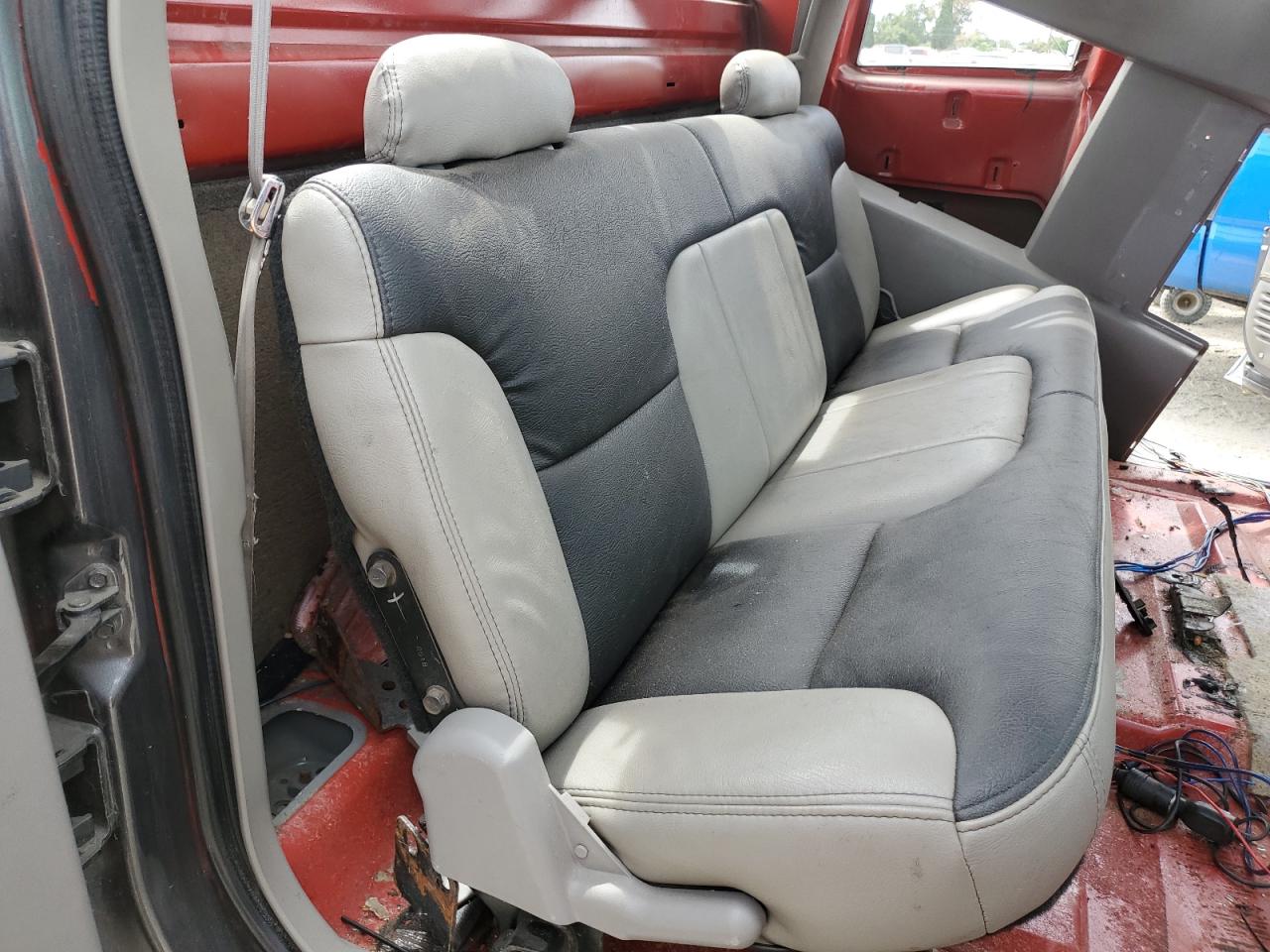 1996 Chevrolet Gmt-400 K1500 VIN: 2GCEK19R7T1171957 Lot: 70334565