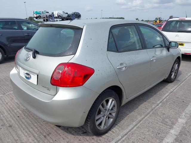 2009 TOYOTA AURIS TR S