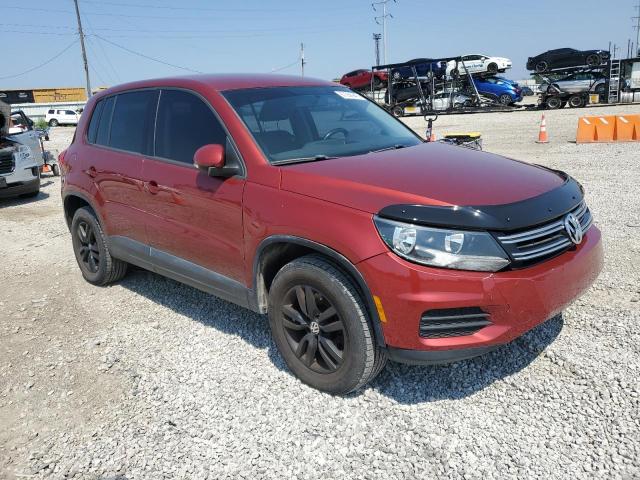 Parquets VOLKSWAGEN TIGUAN 2014 Czerwony