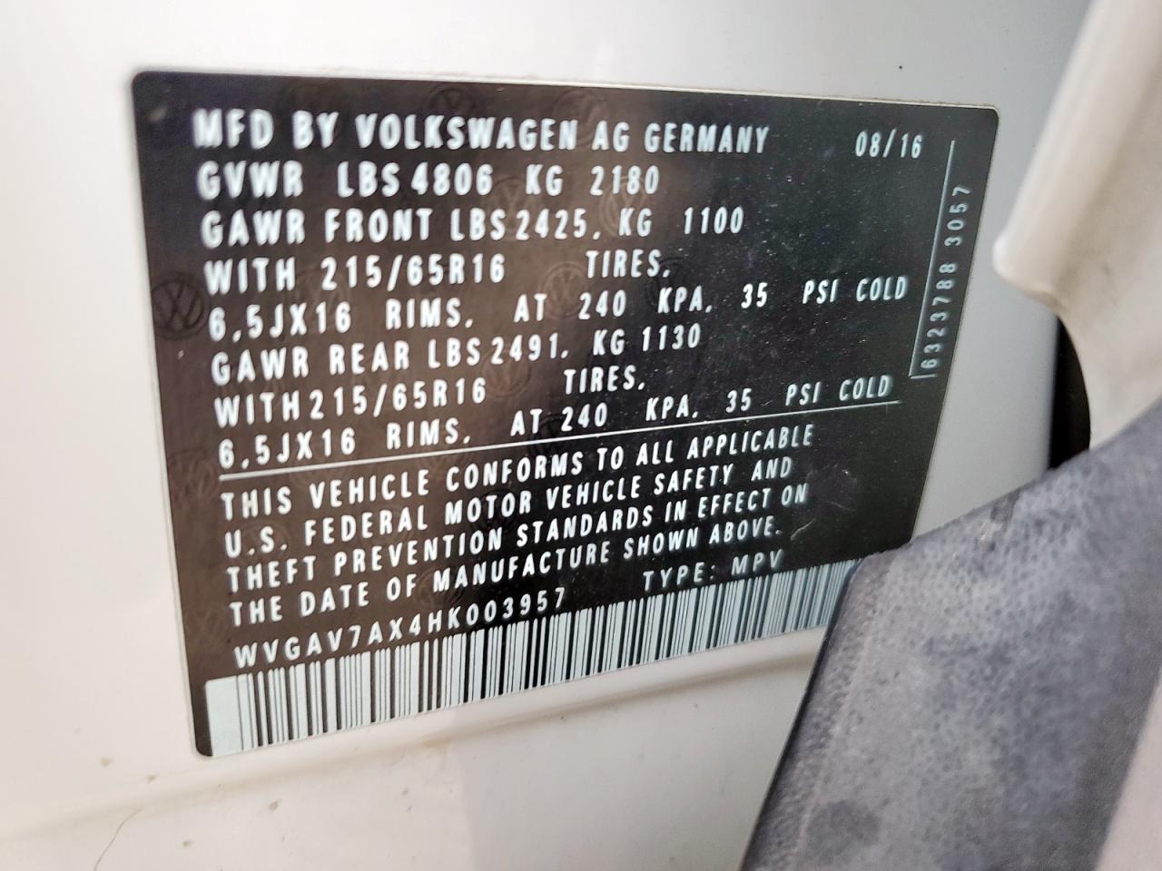 2017 Volkswagen Tiguan S VIN: WVGAV7AX4HK003957 Lot: 66892495