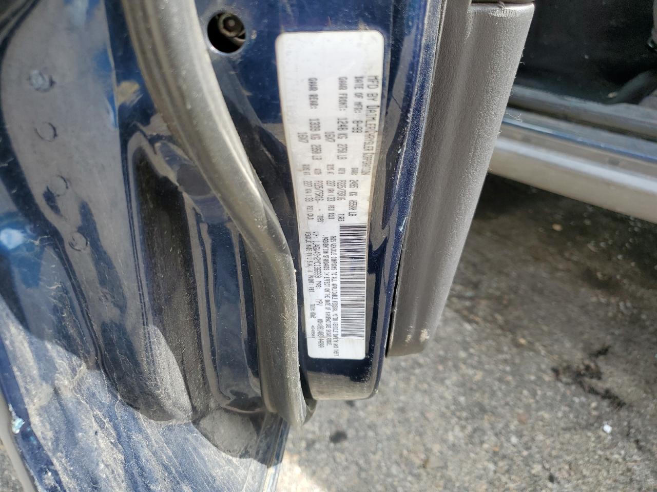 2000 Jeep Grand Cherokee Laredo VIN: 1J4GW48N2YC136669 Lot: 70655845