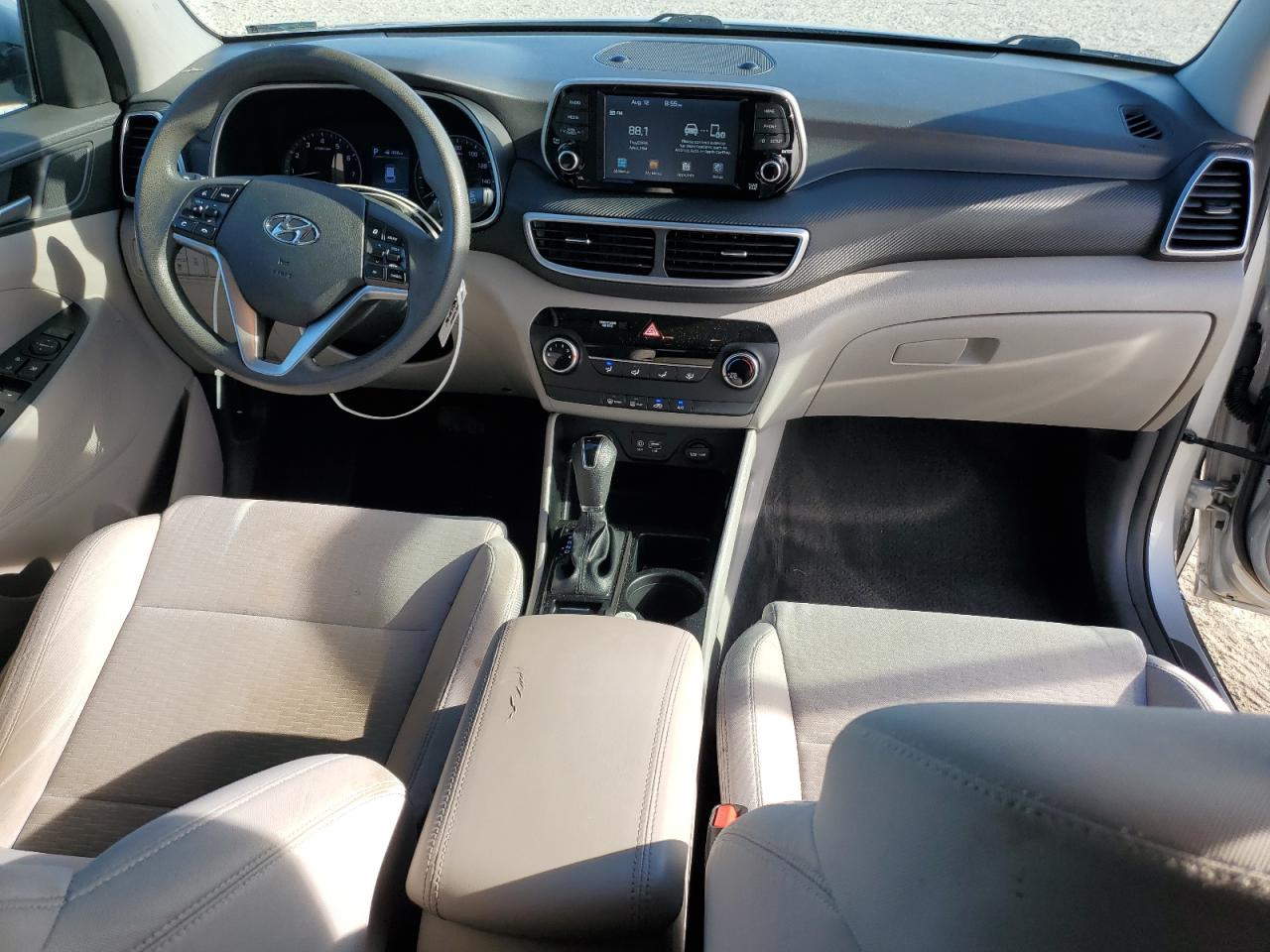 2019 Hyundai Tucson Se VIN: KM8J2CA43KU869040 Lot: 68196045