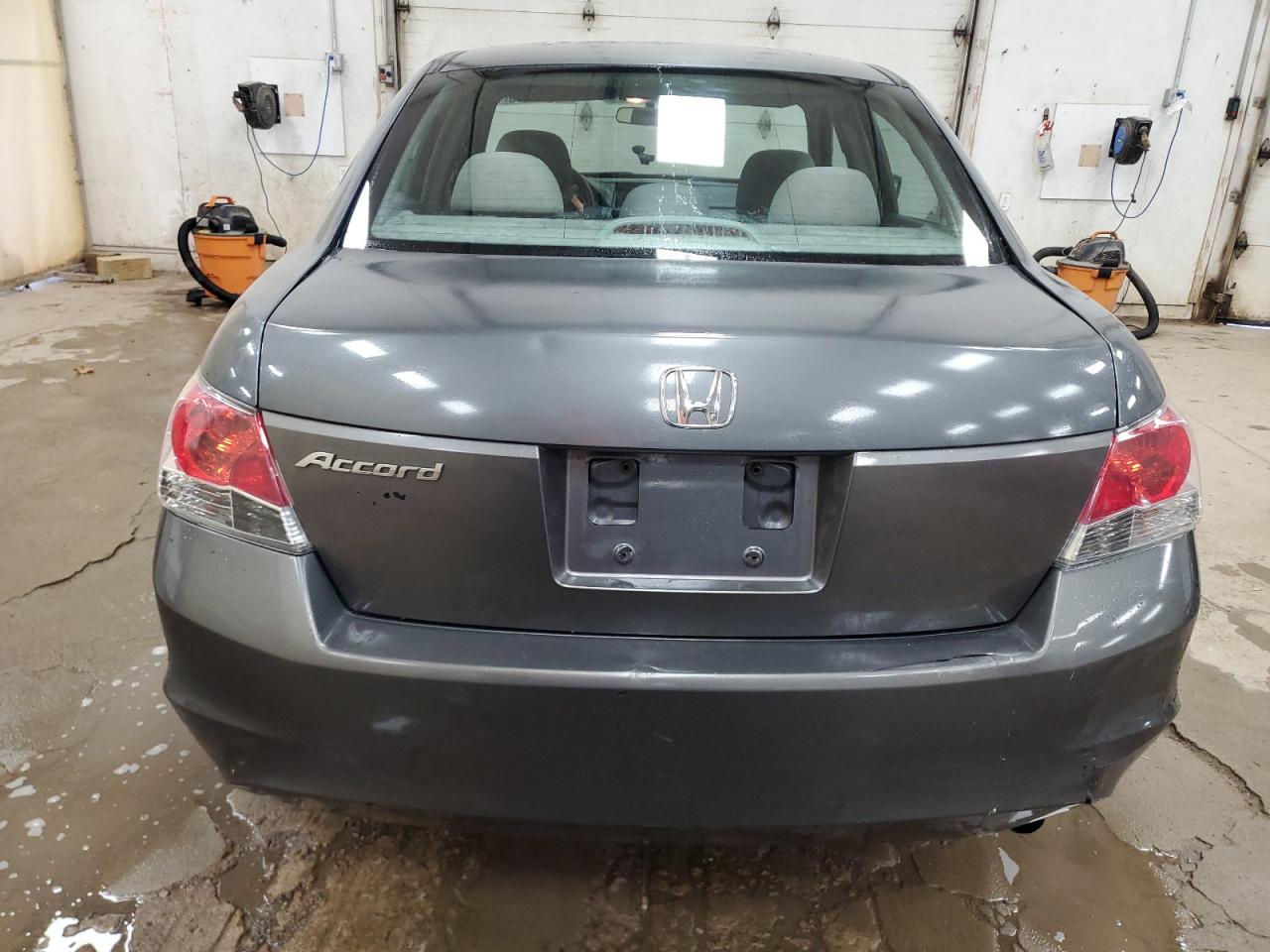 2009 Honda Accord Lxp VIN: 1HGCP264X9A045616 Lot: 70833695