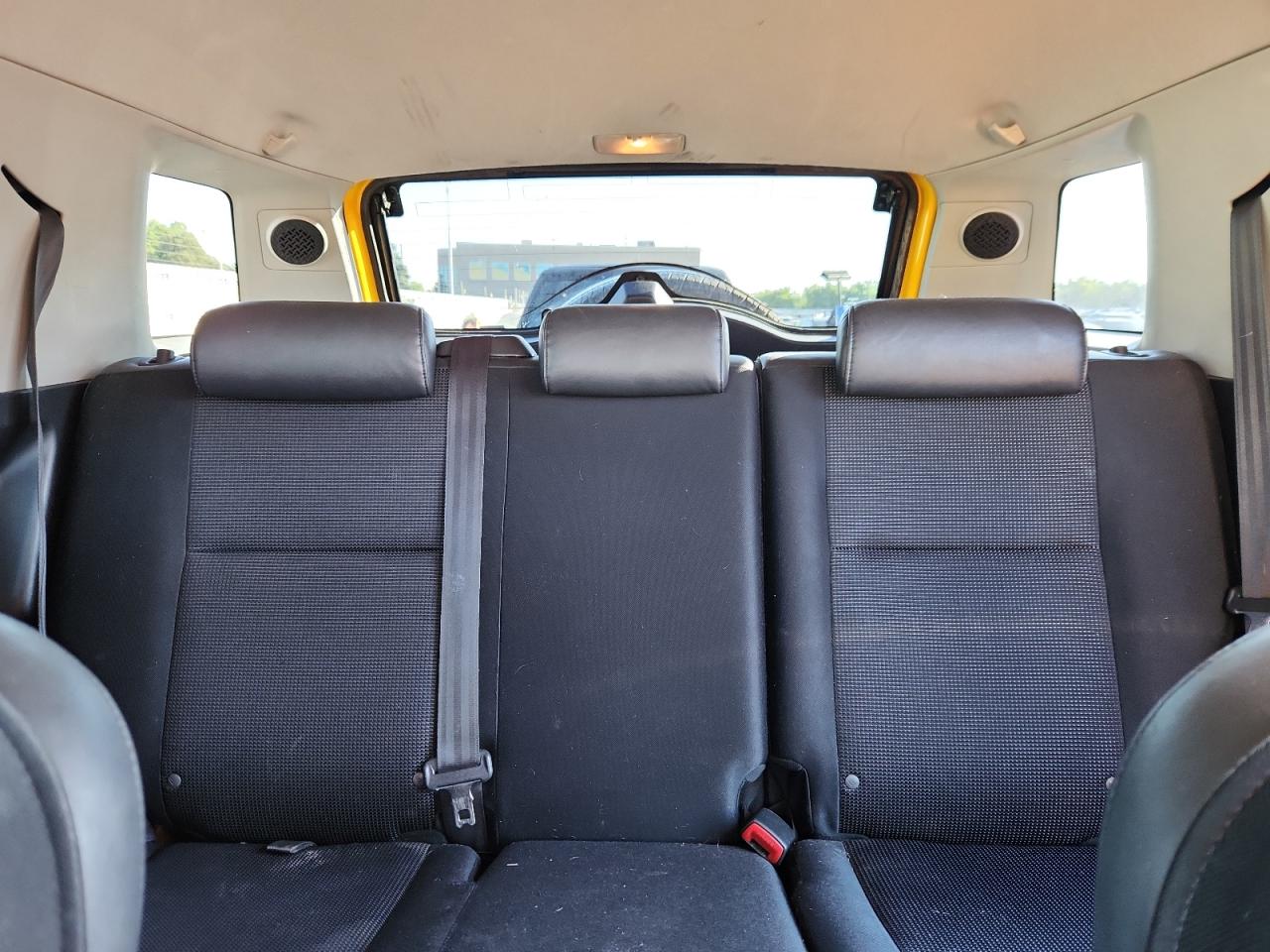 2008 Toyota Fj Cruiser VIN: JTEBU11F880102675 Lot: 69320635