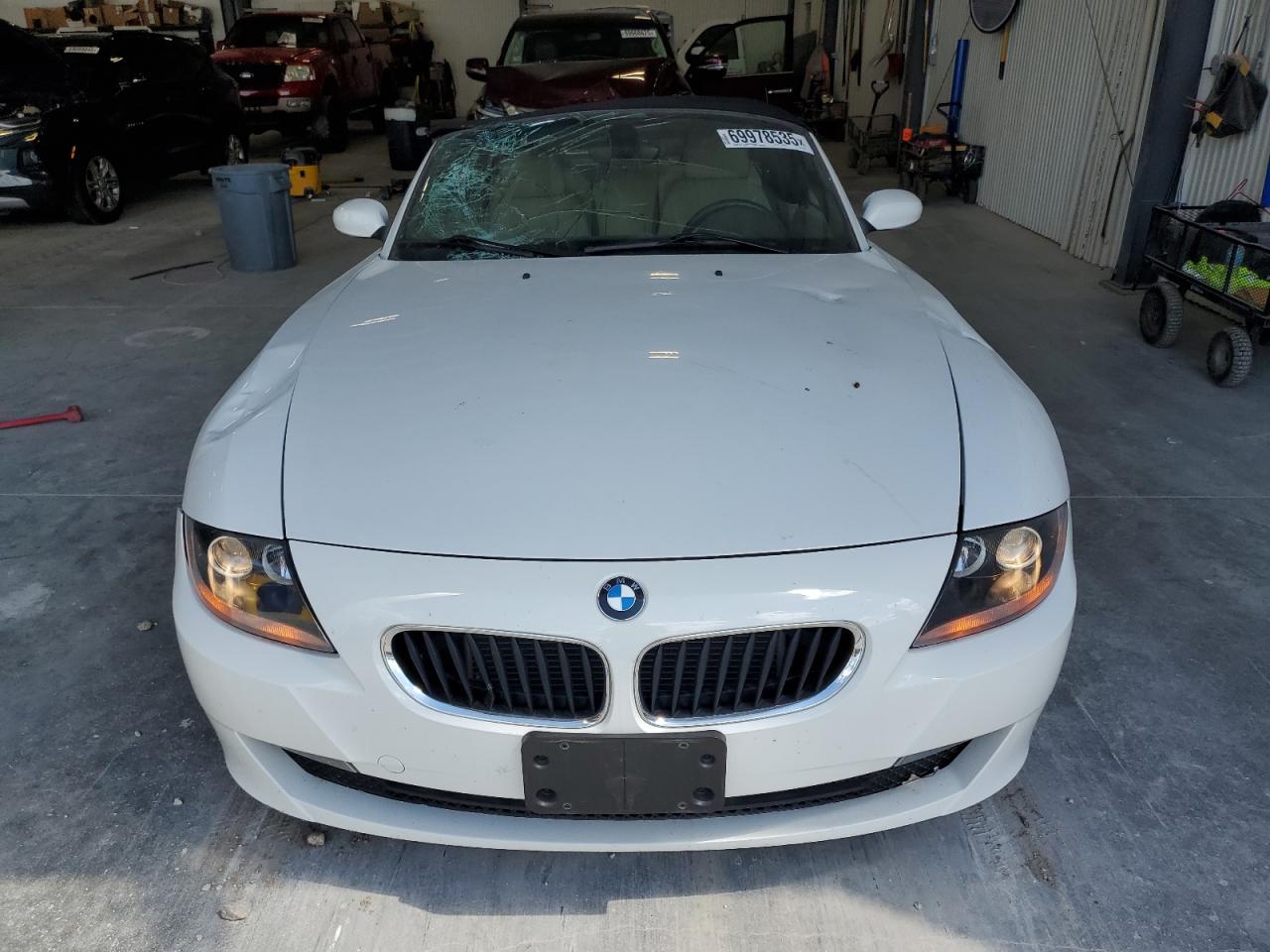 I (E85/E86) I (E85/E86)