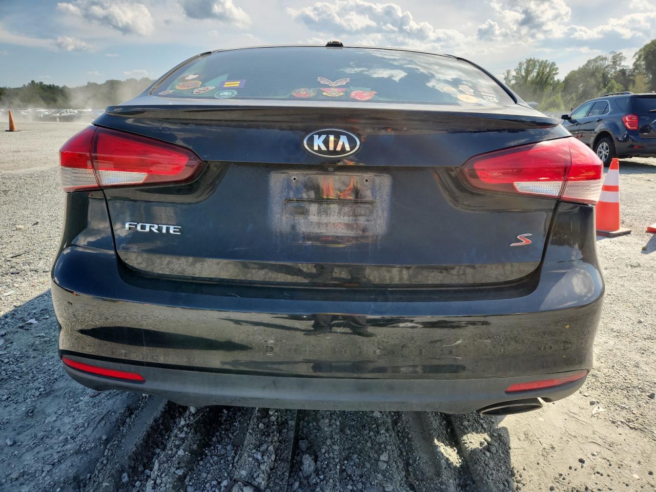 2017 Kia Forte Lx VIN: 3KPFL4A71HE032916 Lot: 70256375