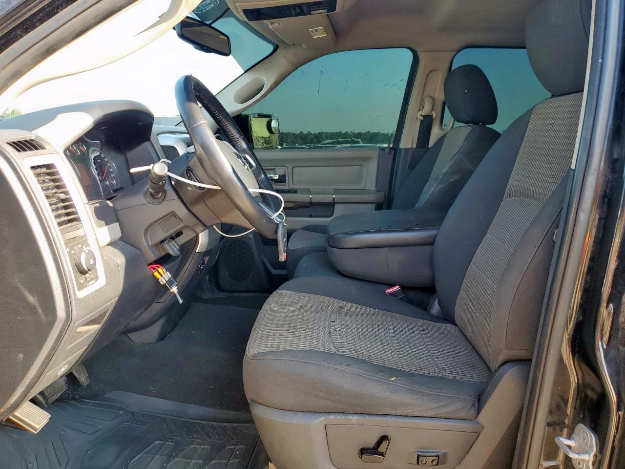 2011 Dodge Ram 1500 VIN: 1D7RV1GT5BS565873 Lot: 70009865