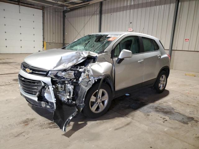  CHEVROLET TRAX 2018 Srebrny