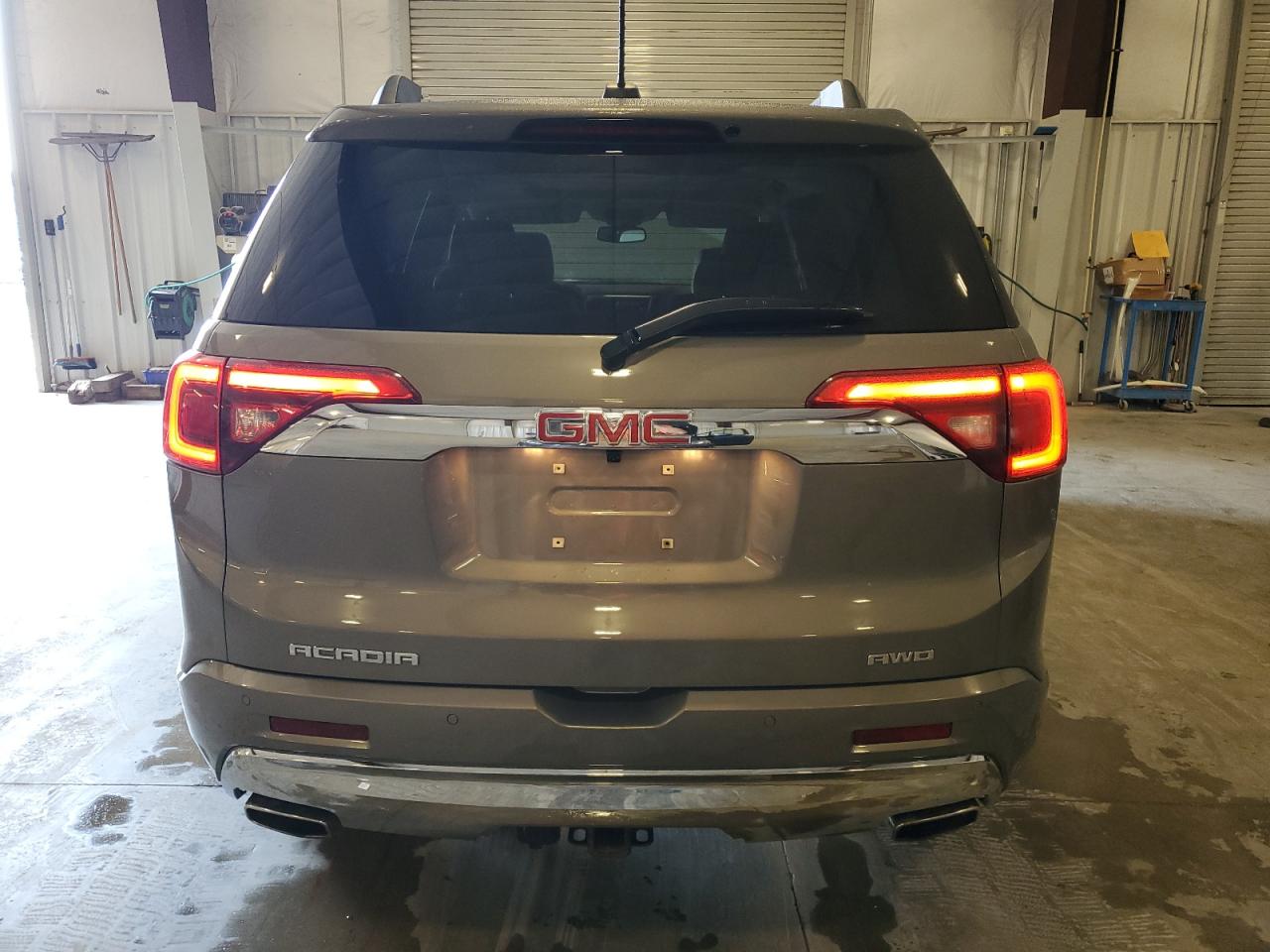 2019 GMC Acadia Denali VIN: 1GKKNXLS1KZ165140 Lot: 68721835