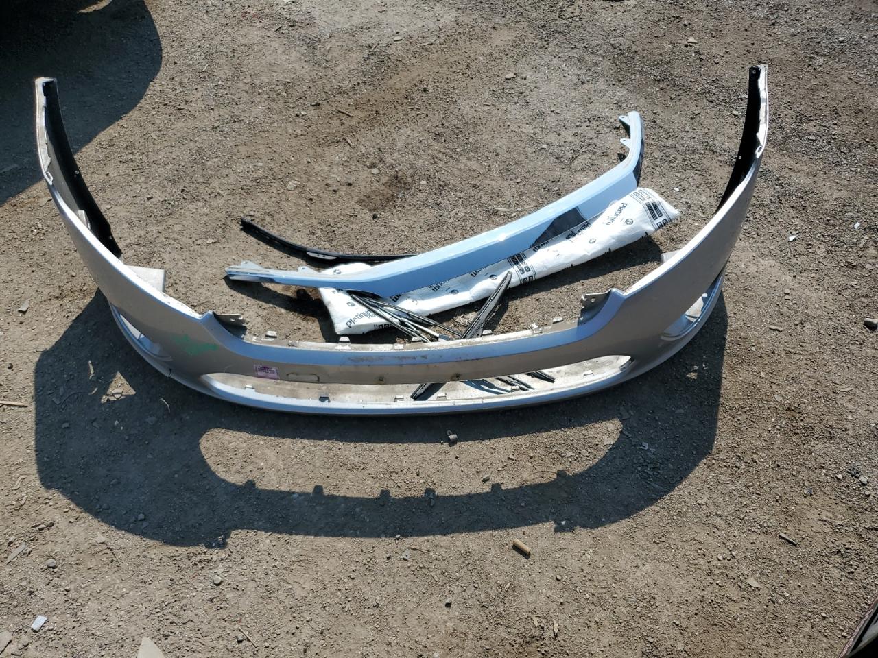 2010 Ford Fusion S VIN: 3FAHP0GA1AR270293 Lot: 68814575