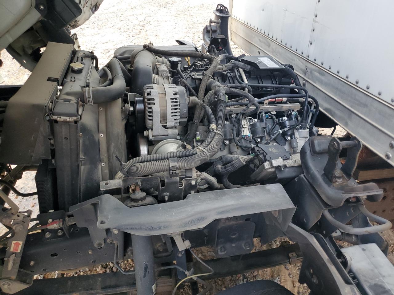 2018 Isuzu Npr Hd VIN: 54DC4W1B3JS811698 Lot: 68253475