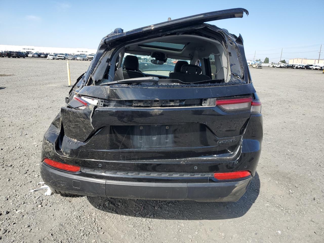 2024 Jeep Grand Cherokee Limited VIN: 1C4RJHBGXR8937790 Lot: 68745105