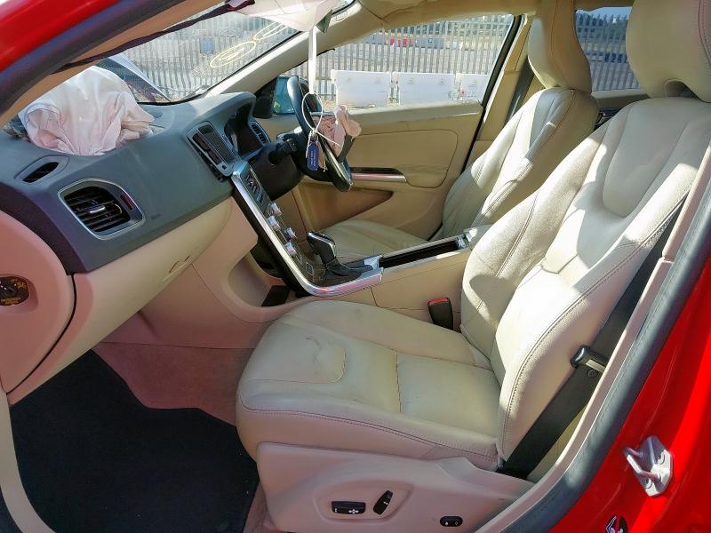 2014 VOLVO V60 SE LUX NAV