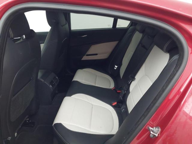2016 JAGUAR XE R-SPORT
