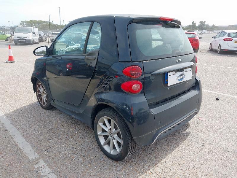 2014 SMART FORTWO COUPE PASSION