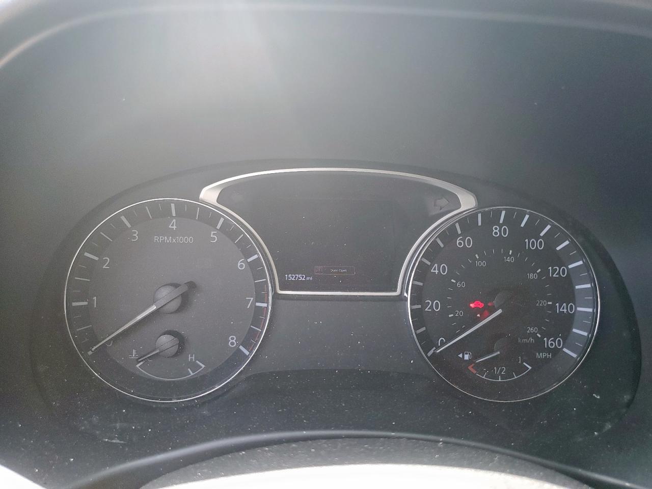 2018 Nissan Pathfinder S VIN: 5N1DR2MN4JC622251 Lot: 68919175