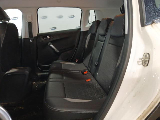2016 PEUGEOT 2008 ALLUR