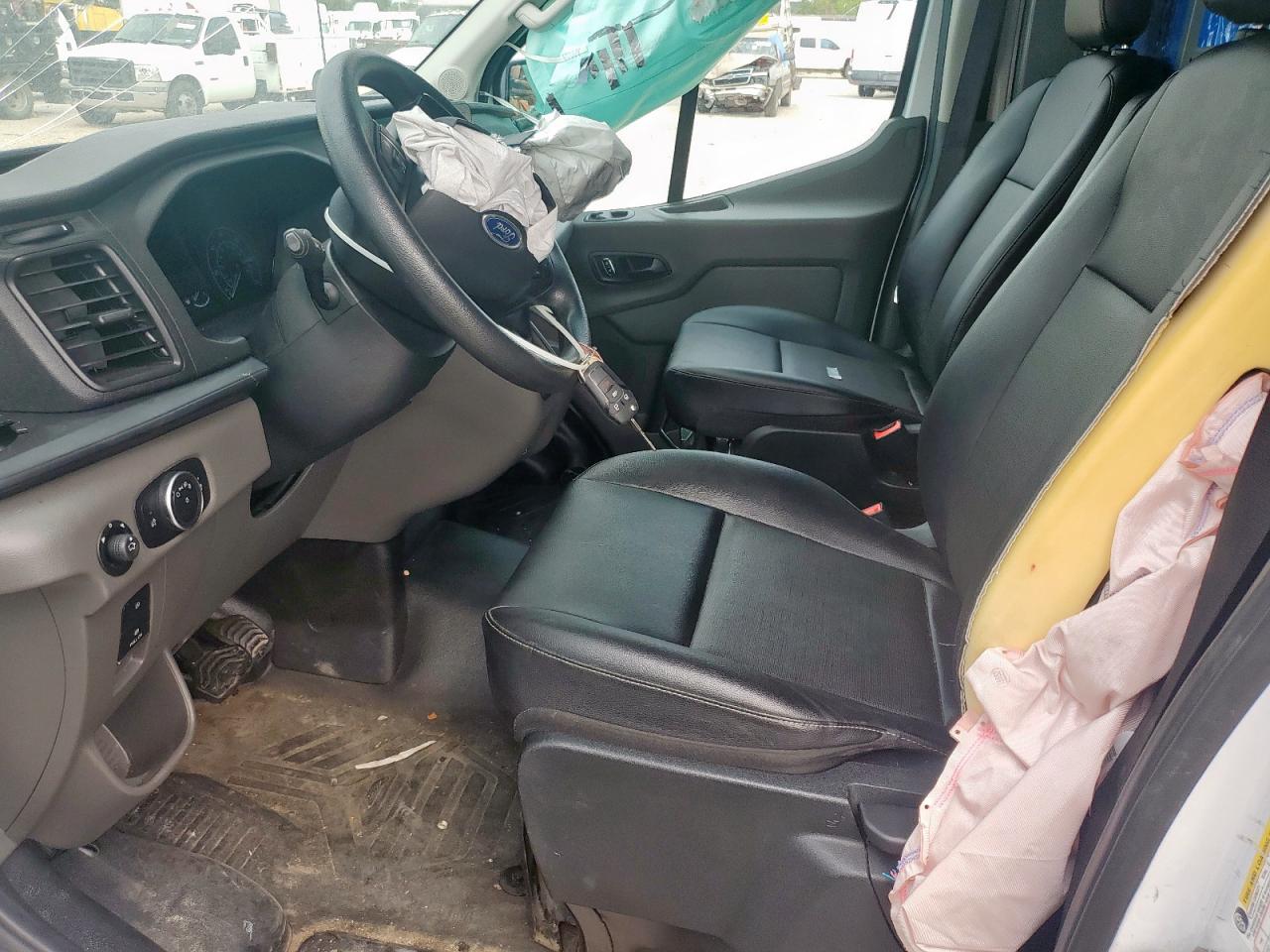 2023 Ford Transit T-250 VIN: 1FTBR1C88PKB28698 Lot: 70569385