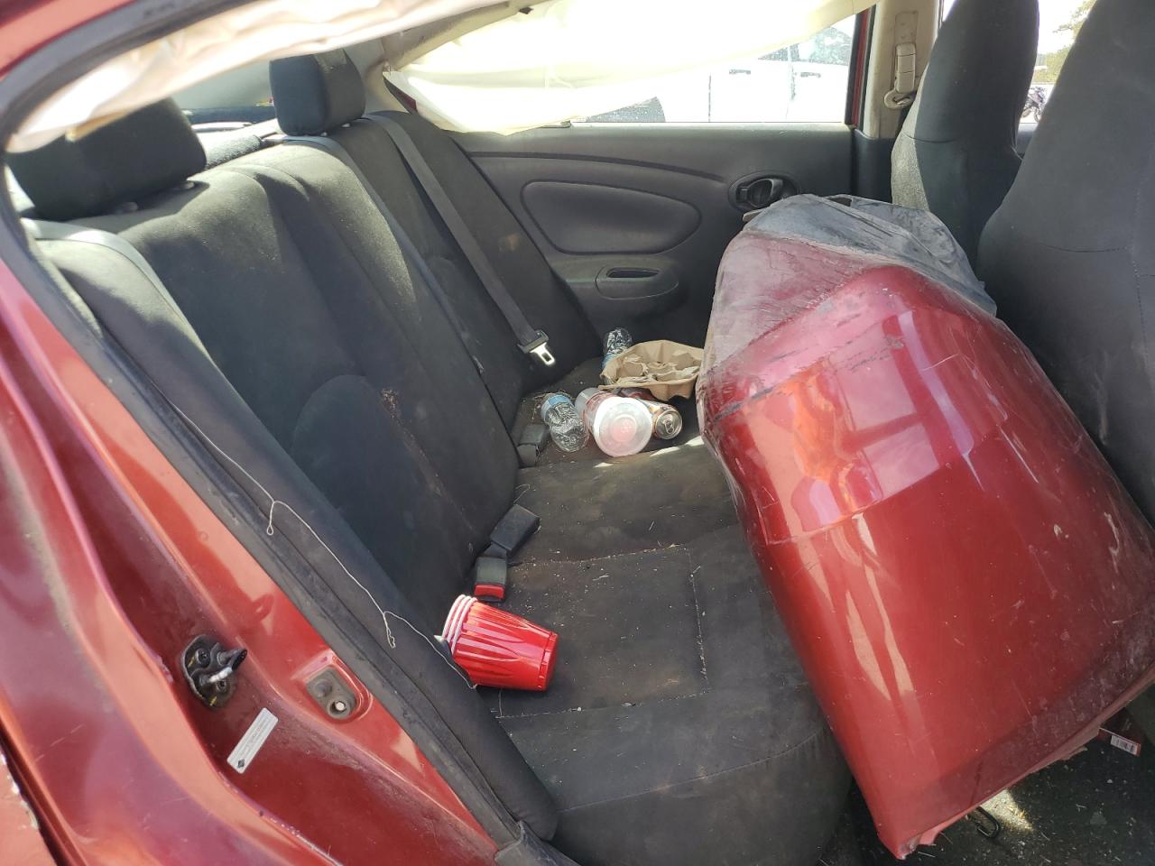 2017 Nissan Versa S VIN: 3N1CN7AP6HL826131 Lot: 68212855