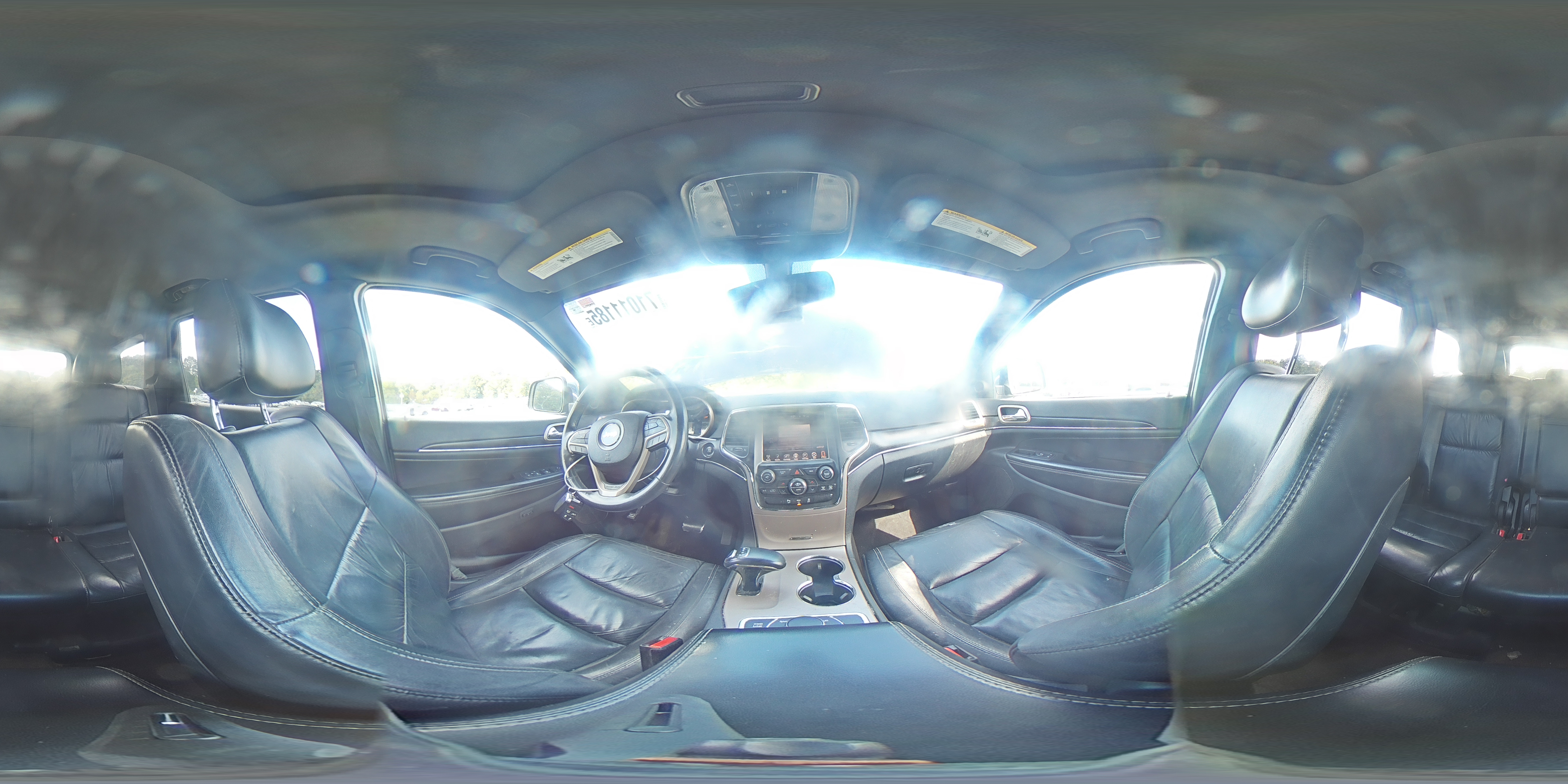 2015 Jeep Grand Cherokee Limited VIN: 1C4RJFBG5FC660348 Lot: 71011185