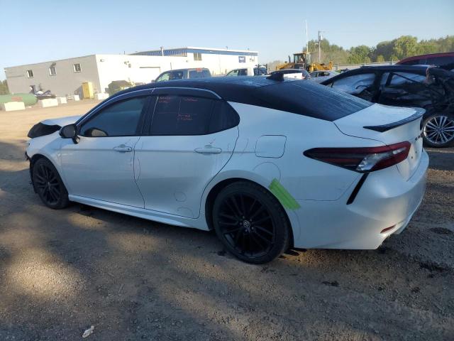 TOYOTA CAMRY 2021 Белы