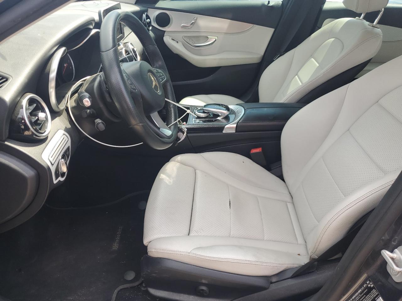 2015 Mercedes-Benz C 300 VIN: 55SWF4JB2FU080104 Lot: 69298465