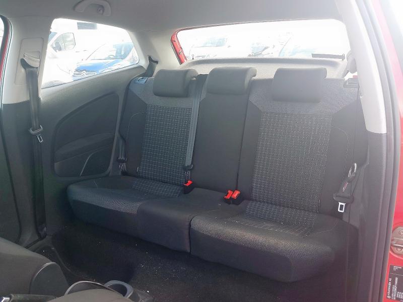 2015 VOLKSWAGEN POLO SE