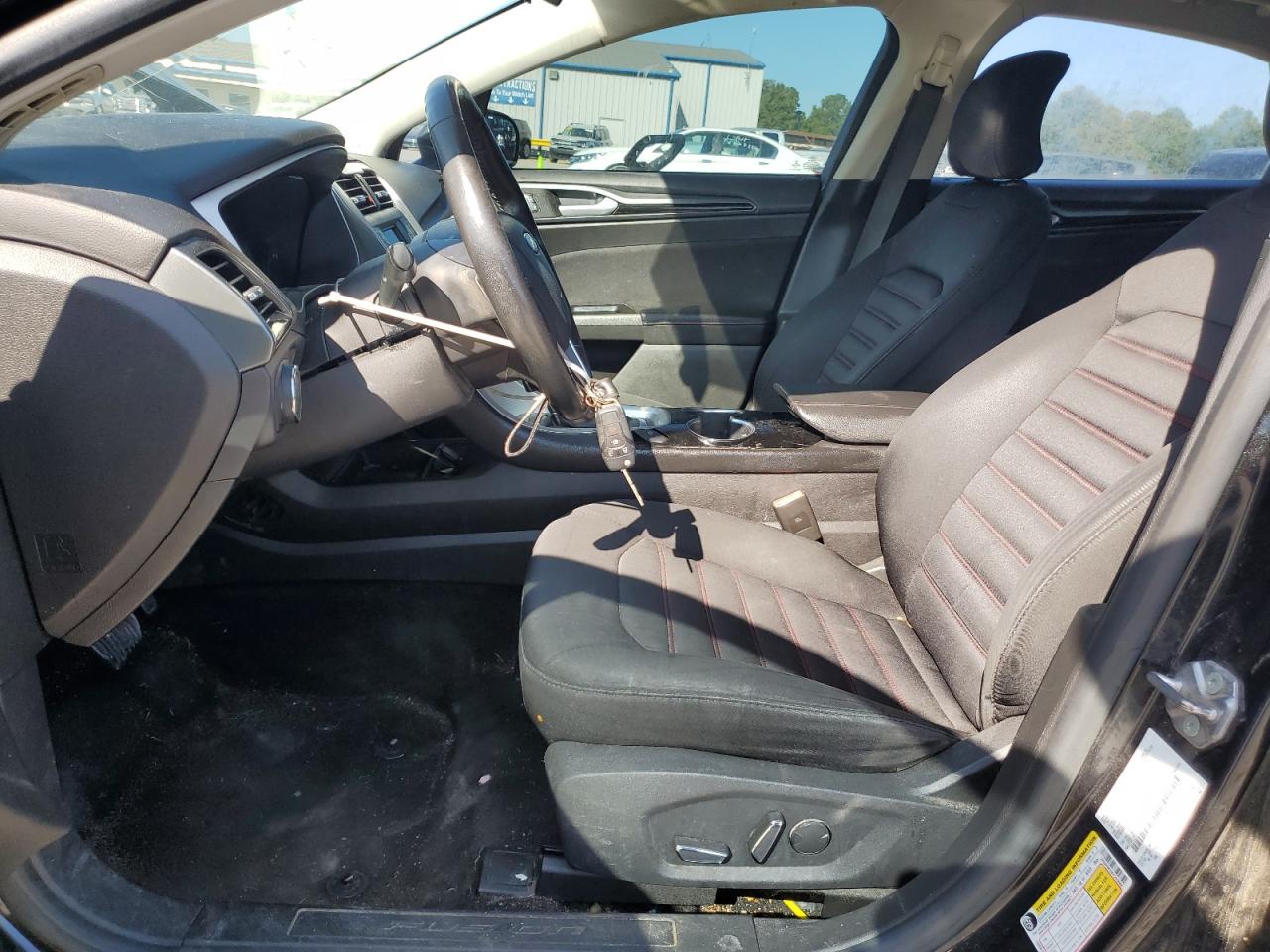 2015 Ford Fusion Se VIN: 3FA6P0H70FR288608 Lot: 67597095