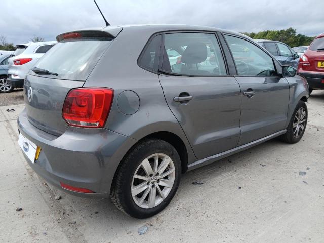 2011 VOLKSWAGEN POLO S 60