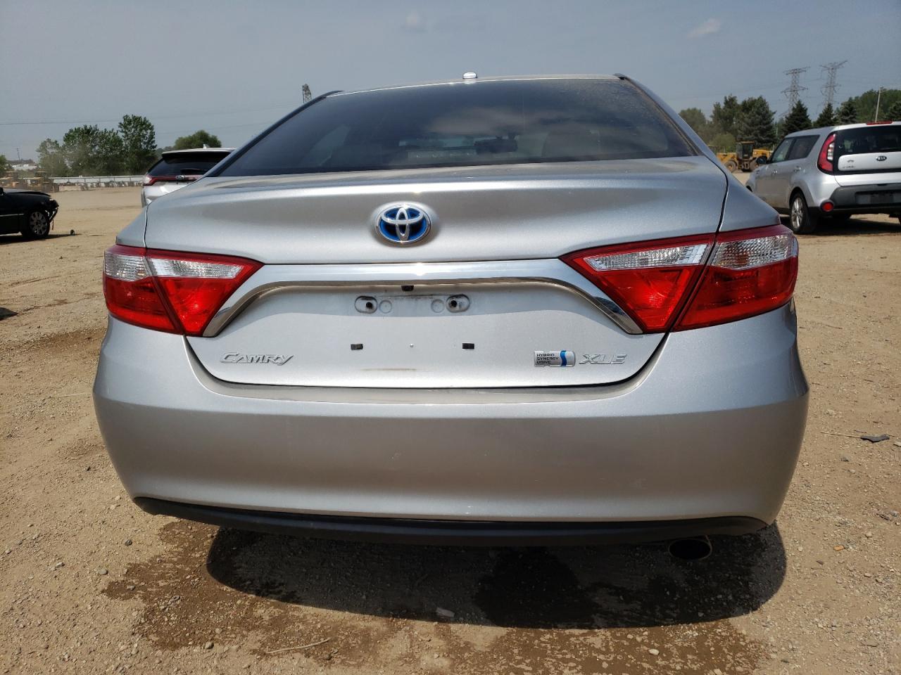 2015 Toyota Camry Hybrid VIN: 4T1BD1FK4FU166997 Lot: 67981695