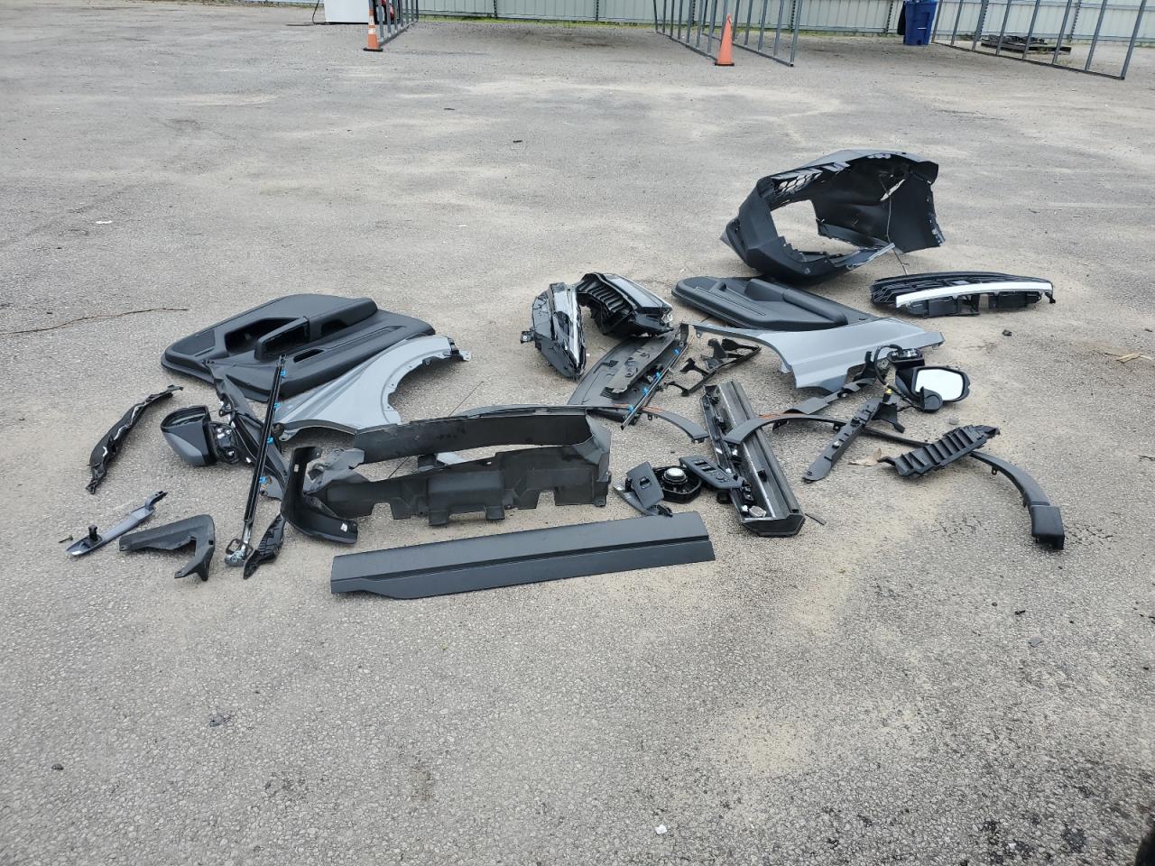 2024 Honda Cr-V Lx VIN: 2HKRS3H27RH302801 Lot: 67435585